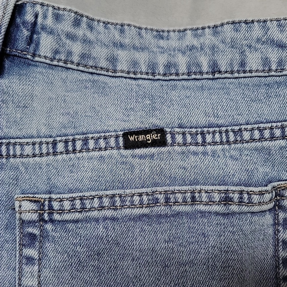 Wrangler Shorts Womens 10 Blue 1960923 High Rise Bermuda Denim Jean Cutoff - Picture 8 of 11